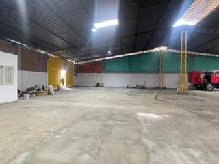 Foto 4 de bodega en arriendo en anillo vial oriental frente al jardin plaza. Cod A5109