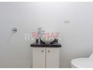 Foto 12 de Alquilo Lindo Mini Departamento Moderno – Av Laurel Rosa 269 Surquillo 📍 Excelente Ubicación Zona Residencial Tranquila
