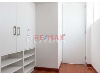 Foto 14 de Alquilo Lindo Mini Departamento Moderno – Av Laurel Rosa 269 Surquillo 📍 Excelente Ubicación Zona Residencial Tranquila
