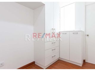 Foto 9 de Alquilo Lindo Mini Departamento Moderno – Av Laurel Rosa 269 Surquillo 📍 Excelente Ubicación Zona Residencial Tranquila