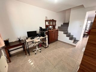 Foto 10 de Precioso dúplex de 3 dormitorios, altura Av. América al 1900, Barrio AGET
