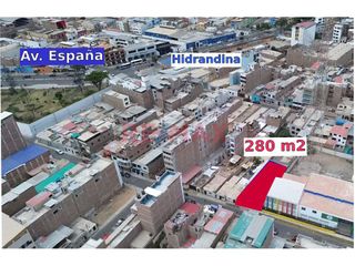 🌟 ¡Oportunidad Exclusiva CERCA A AV. ESPAÑA Y COLEGIO SAN JUAN! 🌟

📍 Ubicación Privilegiada: Calle Comercio,  Huerta Grande, Trujillo. 

Descubre
