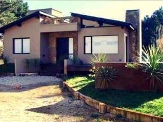 Foto 1 de Casa PH en venta en Costa del Este