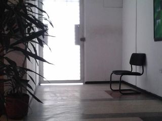 Foto 3 de VENDO EDIFICIO De 1000 M2 Barrio Chapinero para hotel u oficinas