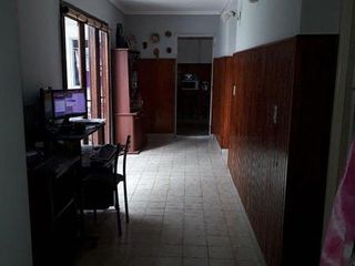 Foto 14 de PROPIEDAD EN BLOCK: LOCAL CON VIVIENDA Y DEPTO EN ITALIA  Y ALBERTI