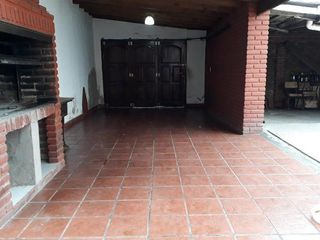Foto 21 de PROPIEDAD EN BLOCK: LOCAL CON VIVIENDA Y DEPTO EN ITALIA  Y ALBERTI