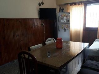 Foto 15 de PROPIEDAD EN BLOCK: LOCAL CON VIVIENDA Y DEPTO EN ITALIA  Y ALBERTI