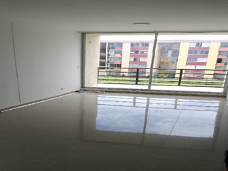 Foto 5 de apartamento en arriendo en la esmeralda. Cod A4413602