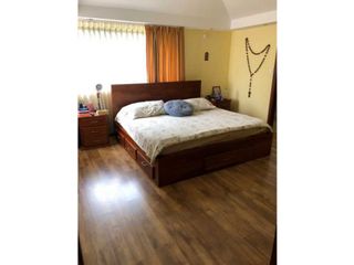 Casa en Jacaranda en Renta 5 habitaciones Cumbaya