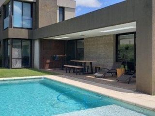 Foto 1 de Casa en Alquiler Temporada Rumenco