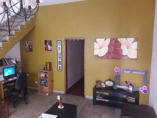 Foto 4 de Venta Casa 3 dorm. 2 baños  B° Gral Paz