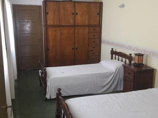 Foto 29 de Venta Casa 3 dorm. 2 baños  B° Gral Paz