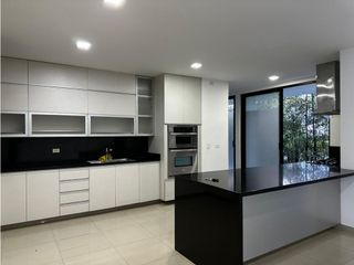 Foto 11 de Casa en Arriendo Las Palmas Medellín