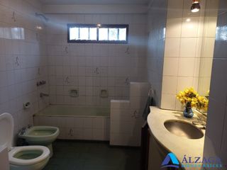 Foto 17 de Casa en venta en Quilmes Oeste