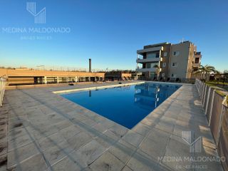 VENTA y Alquiler Departamento 2 Amb/ con Parrilla y Patio - Haras del Sur 3