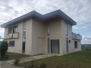 Foto 3 de Vendo Hermosa Casa Nueva en Santo Domingo de los Tsáchilas
