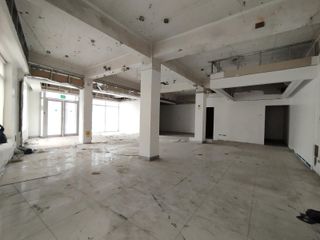 Foto 9 de LOCAL COMERCIAL CON 3 FRENTES en AV. PETIT THOUARS - SAN ISIDRO