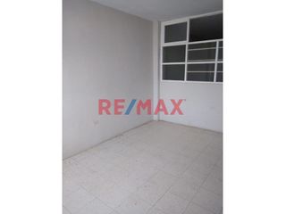 Foto 5 de 🌟¡Descubre tu nuevo hogar en Piura!🌟

🏡 Este espacioso y acogedor duplex te espera en Jr. Huancavelica 1749. Con una área construida de 110m², es la
