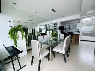 Foto 5 de VENDO HERMOSA CASA EN URB EL GOLF