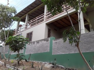 Puerto Lopez - Casa Verde: Se Vende Casa en Zona Rural y Cerca del Mar en Puerto Lopez