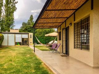 Foto 2 de VENTA. Casa 3 dormitorios. Av. Puesta del Sol