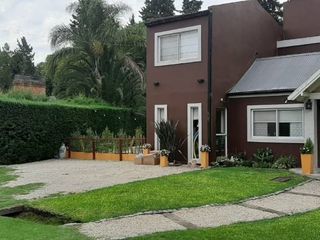 Foto 1 de Casa en venta en El Pato Country Club