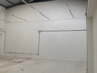 Foto 2 de bodega en arriendo en calle 80. Cod A935740