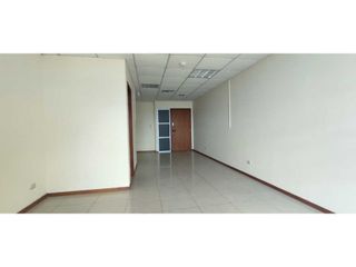 Foto 1 de Vendo hermosa oficina Norte Guayaquil