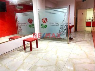 Foto 3 de ¿Eres médico, psicólogo , nutriólogo, terapeuta u otro profesional de la salud? Este espacio es ideal para ti!!!

 Excelente ubicación y fácil acces