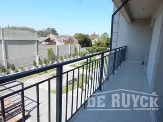Foto 9 de Semipiso en venta en Quilmes Este