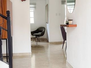 Foto 3 de Espectacular casa de venta nueva  en Urb. Casalaguna /km 12 av. León Febres Cordero / Acepto Biess