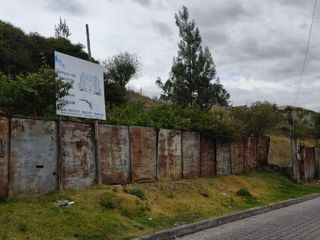 Terreno de Venta 2.500 M2 en Conocoto, Armenia, Frente Parque Metropolitano, 9 9 9 0 1 0 2 3 2