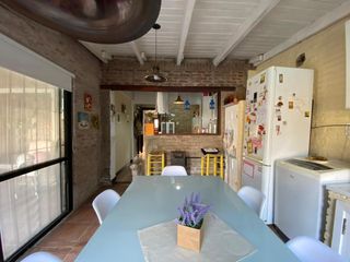 Foto 23 de Casa Funes  tres dormitorios con pileta en venta