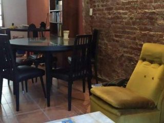 Foto 1 de VENDO CASA BARRIO POMPEYA (ITALIA 800) MAR DEL PLATA
