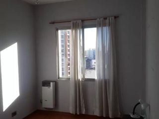 Departamento en venta - 3 dormitorios 2 baños - 76mts2 - La Plata