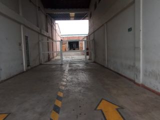 Foto 8 de bodega en arriendo en carora. Cod A11075