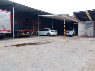Foto 6 de bodega en arriendo en carora. Cod A11075