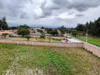 Vendo casa nueva en Puembo. Urbanización Privada