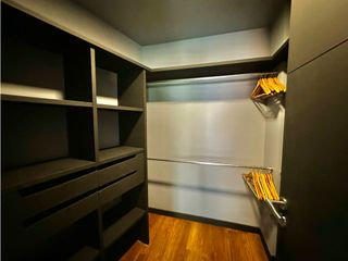 Foto 4 de Apartamento Amoblado Cerca Al Centro Comercial El Tesoro