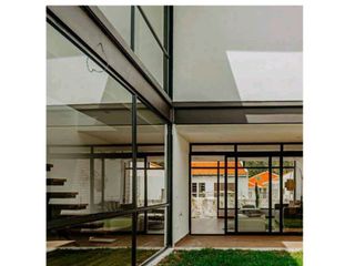 Foto 2 de Casas por estrenar en venta en chaullabamba
