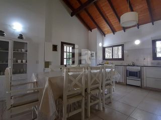 Foto 9 de Codigo 611 - Pinamar - Casa En Alquiler