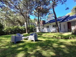 Foto 6 de Codigo 611 - Pinamar - Casa En Alquiler