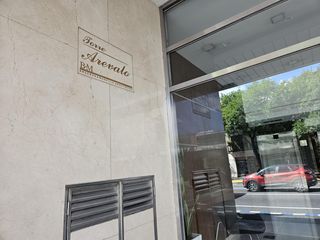 Inmejorable Oficina en Torre de categoría sobre Av. Córdoba, Palermo