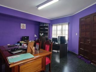 Foto 5 de CASA VENTA 4 DORM JURAMENTO AL 2700 BºMIGUEL ORTIZ