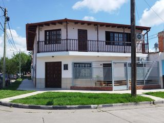 Foto 31 de CASA VENTA 4 DORM JURAMENTO AL 2700 BºMIGUEL ORTIZ