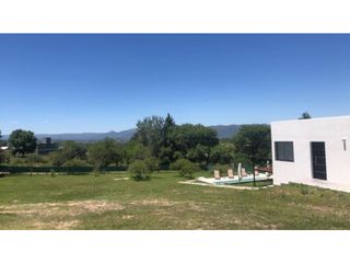 Foto 3 de ALQUILER TEMPORARIO DE CABAÑAS CON PILETA TANTI