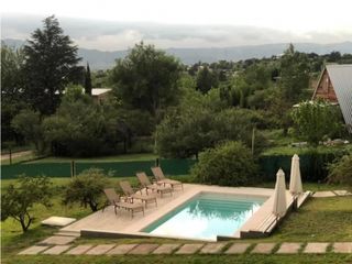 Foto 4 de ALQUILER TEMPORARIO DE CABAÑAS CON PILETA TANTI