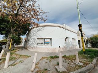 Foto 1 de Casa en venta de 3 dormitorios c/ cochera en Centro
