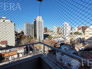Venta departamento 3 ambientes con balcón en Quilmes