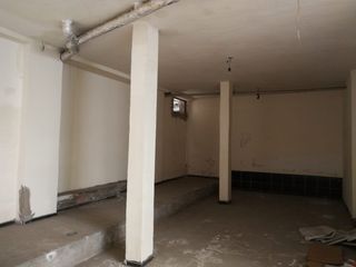 Foto 7 de VENTA LOCAL COMERCIAL CON BODEGA, NORTE DE QUITO, SECTOR LA PRENSA